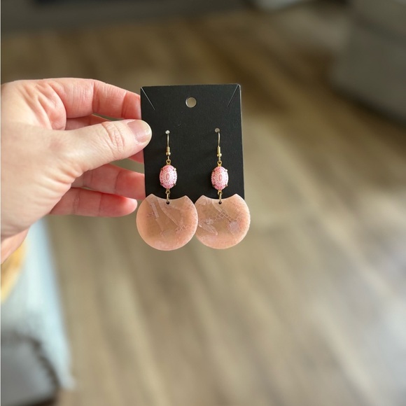 Elegant Pink Dangle Earrings - Picture 2 of 2